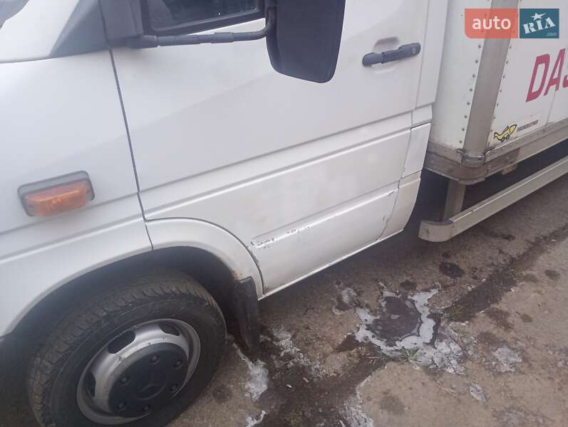 Грузовой фургон Mercedes-Benz Sprinter 2006 в Мукачево