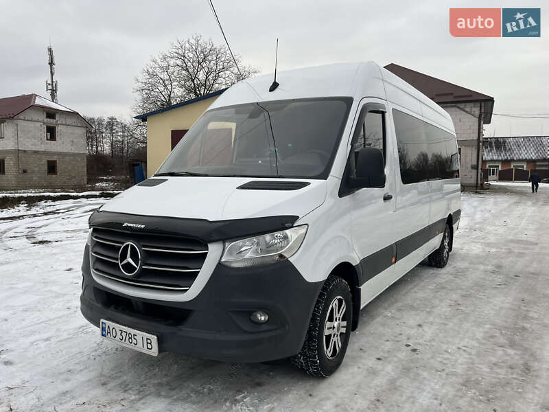 Мікроавтобус Mercedes-Benz Sprinter 2020 в Тячеві