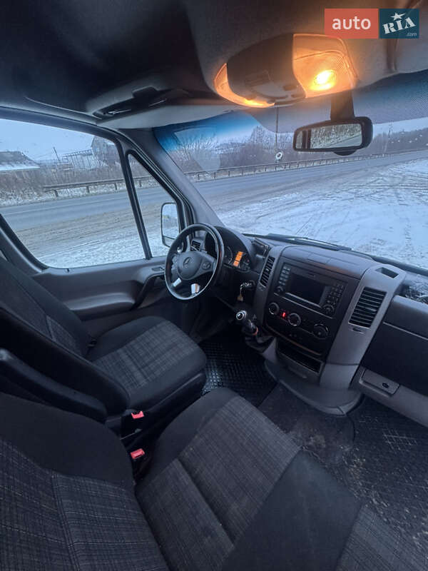 Вантажний фургон Mercedes-Benz Sprinter 2015 в Хотині фото 13 Вантажний фургон Mercedes-Benz Sprinter 2015 в Хотині