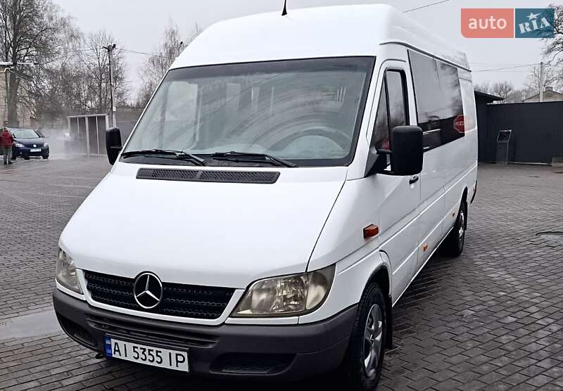 Mercedes-Benz Sprinter 2004