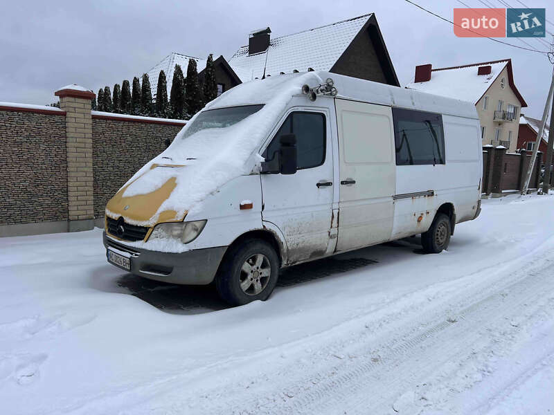 Mercedes-Benz Sprinter 2004 Mercedes-Benz Sprinter 2004
