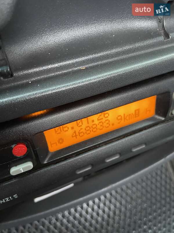 Эвакуатор Mercedes-Benz Sprinter 2002 в Виннице