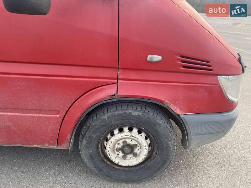 Эвакуатор Mercedes-Benz Sprinter 2001 в Черновцах