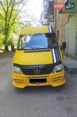 Пригородный автобус Mercedes-Benz Sprinter 2003 в Новомиргороде