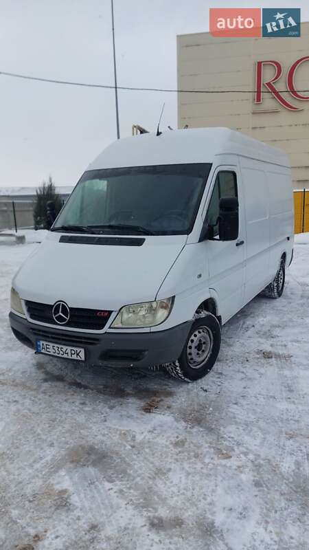 Грузовой фургон Mercedes-Benz Sprinter 2005 в Виннице