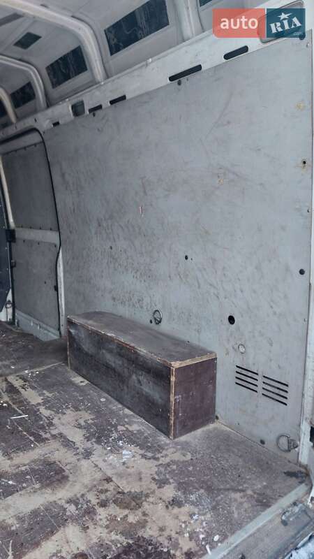 Грузовой фургон Mercedes-Benz Sprinter 2005 в Виннице