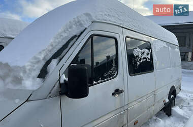 Вантажний фургон Mercedes-Benz Sprinter 2003 в Львові