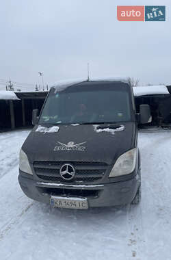 Вантажний фургон Mercedes-Benz Sprinter 2011 в Києві