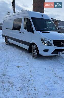 Вантажопасажирський фургон Mercedes-Benz Sprinter 2014 в Чернівцях