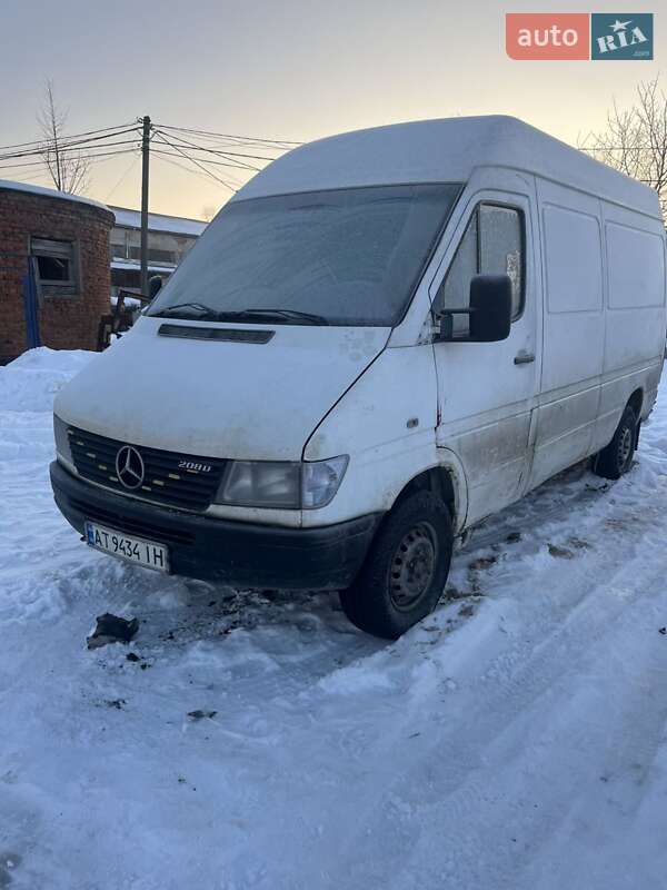 Mercedes-Benz Sprinter 1998