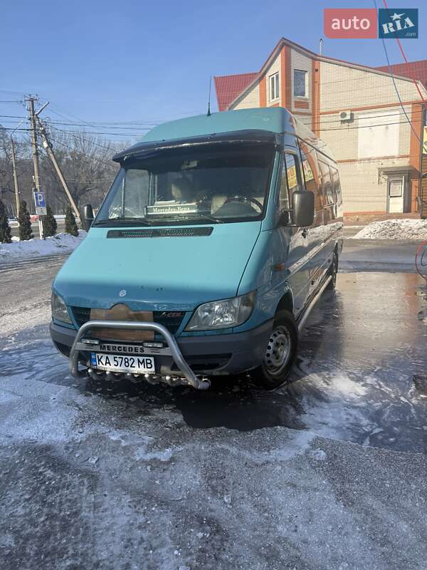 Mercedes-Benz Sprinter 2005