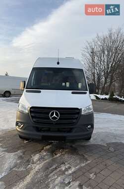 Мінівен Mercedes-Benz Sprinter 2023 в Івано-Франківську