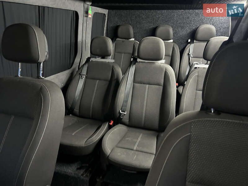 Грузопассажирский фургон Mercedes-Benz Sprinter 2016 в Львове