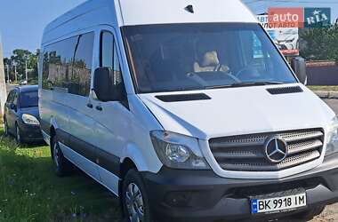 Седан Mercedes-Benz Sprinter 2017 в Глинном