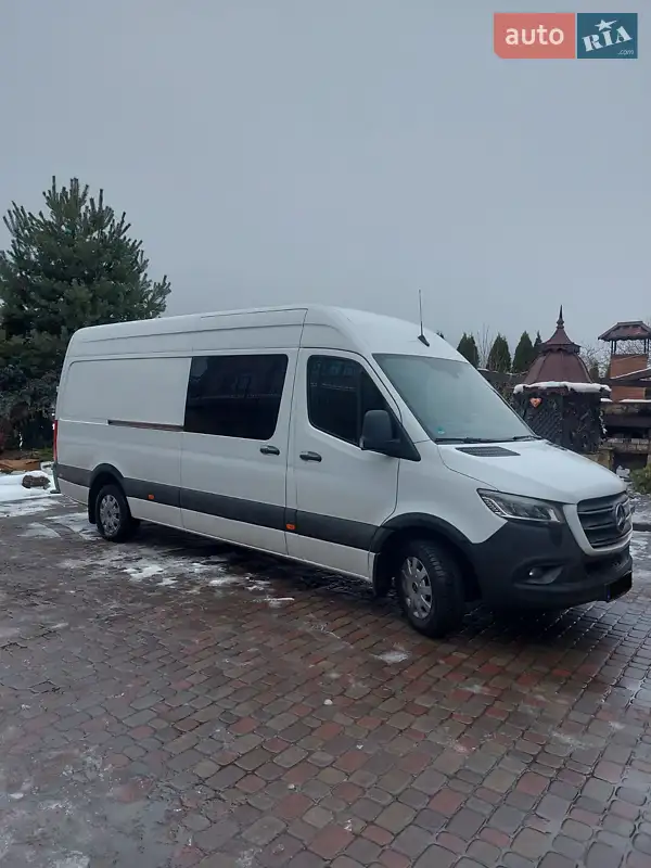 Mercedes-Benz Sprinter