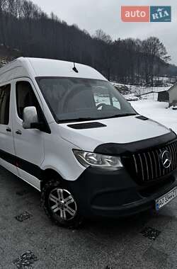 Мінівен Mercedes-Benz Sprinter 2019 в Тячеві