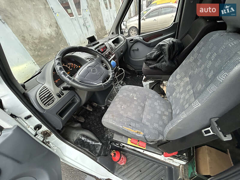 Микроавтобус Mercedes-Benz Sprinter 2001 в Измаиле
