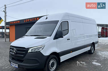 Грузовой фургон Mercedes-Benz Sprinter 2023 в Лопатине