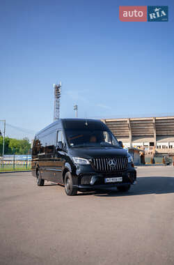 Седан Mercedes-Benz Sprinter 2021 в Ивано-Франковске