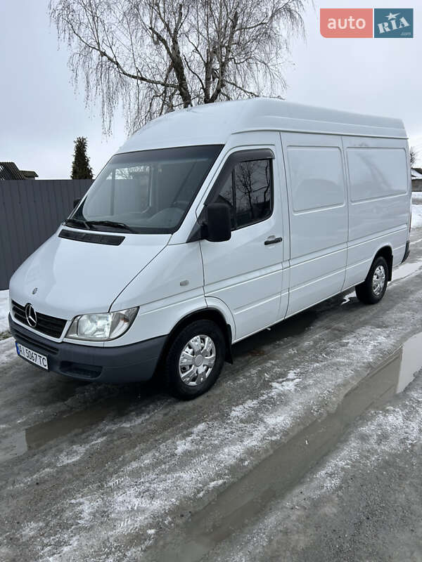 Mercedes-Benz Sprinter 2005