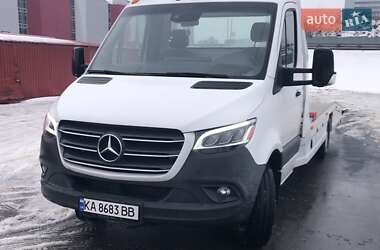 Эвакуатор Mercedes-Benz Sprinter 2018 в Киеве