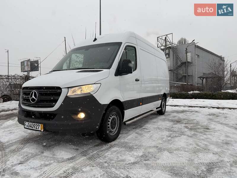 Mercedes-Benz Sprinter 2022