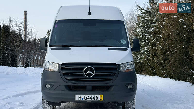 Mercedes-Benz Sprinter 2021