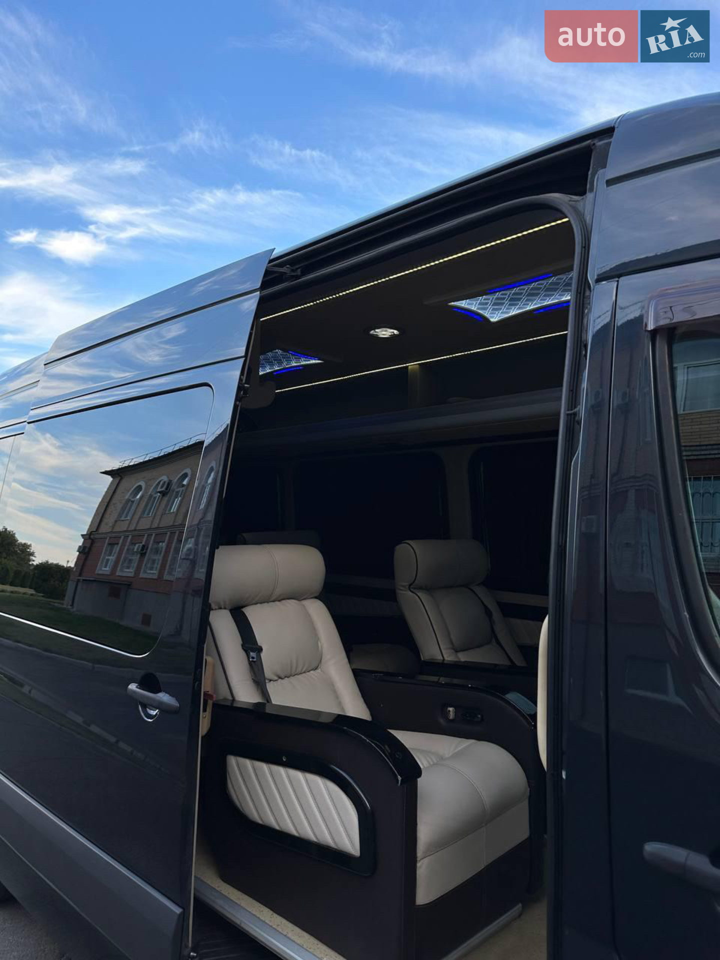 2012 Mercedes-Benz Sprinter - мініатюра 15