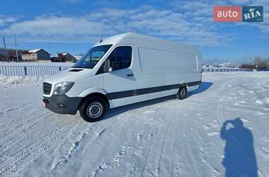 Вантажний фургон Mercedes-Benz Sprinter 2015 в Нововолинську