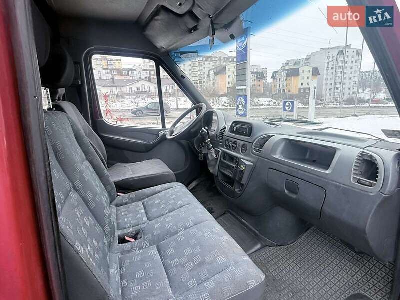 Вантажопасажирський фургон Mercedes-Benz Sprinter 2000 в Хмельницькому