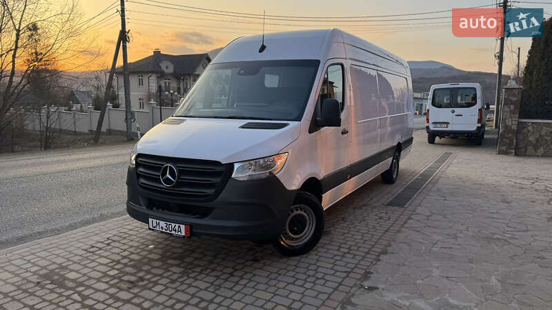 Грузовой фургон Mercedes-Benz Sprinter 2022 в Сваляве
