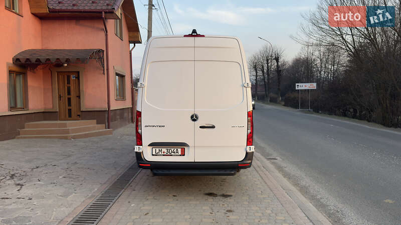 Грузовой фургон Mercedes-Benz Sprinter 2022 в Сваляве