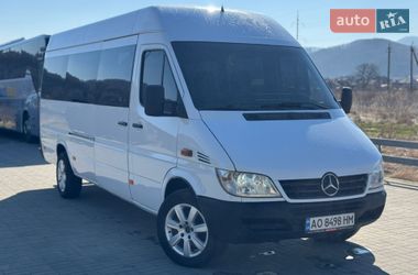 Вантажопасажирський фургон Mercedes-Benz Sprinter 2000 в Іршаві