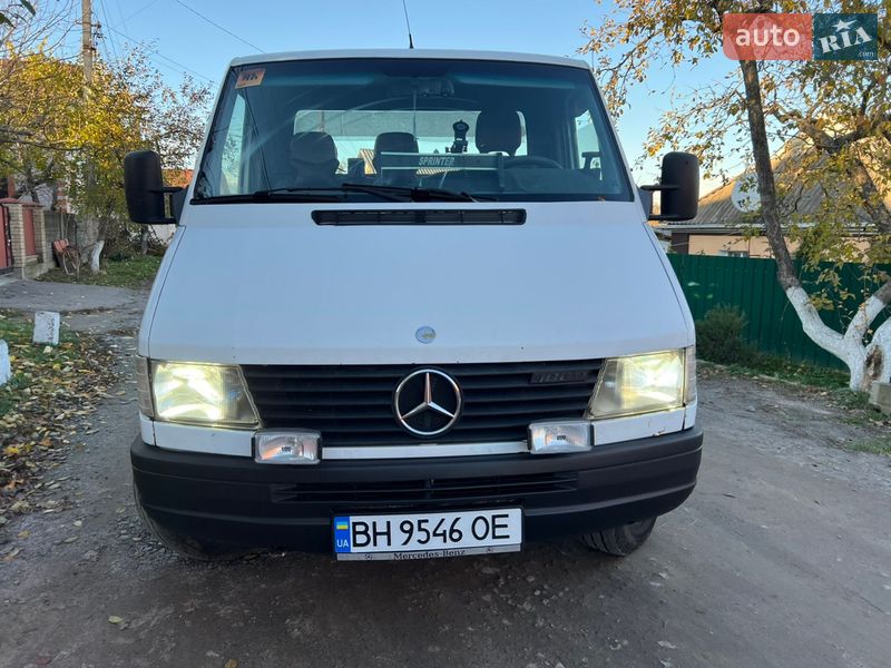 Эвакуатор Mercedes-Benz Sprinter 1999 в Виннице