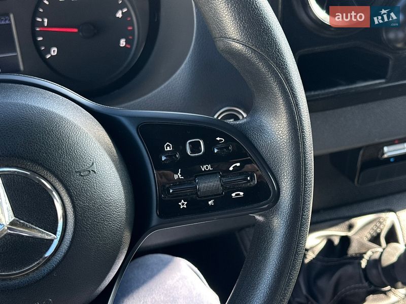 Грузовой фургон Mercedes-Benz Sprinter 2018 в Виноградове