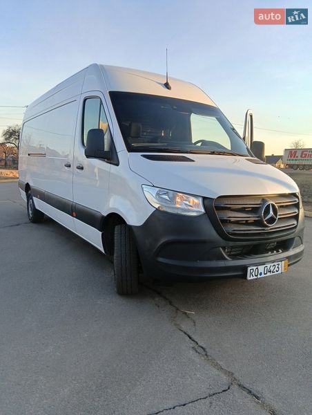 Mercedes-Benz Sprinter 2021