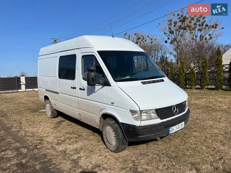 Mercedes-Benz Sprinter 1998