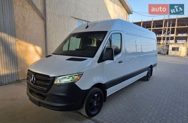 Вантажний фургон Mercedes-Benz Sprinter 2019 в Чернівцях