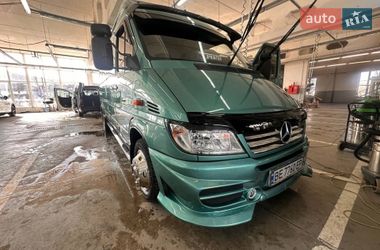 Грузовой фургон Mercedes-Benz Sprinter 2005 в Николаеве