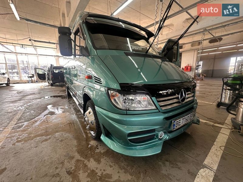 Mercedes-Benz Sprinter 2005