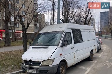 Вантажопасажирський фургон Mercedes-Benz Sprinter 2005 в Києві