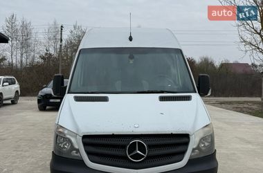 Вантажний фургон Mercedes-Benz Sprinter 2015 в Хусті