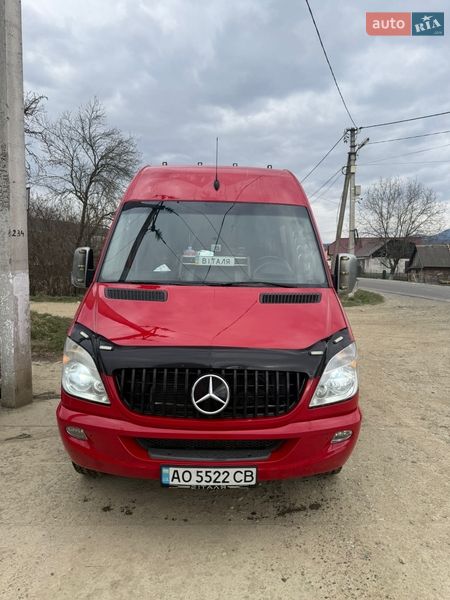 Mercedes-Benz Sprinter 2012