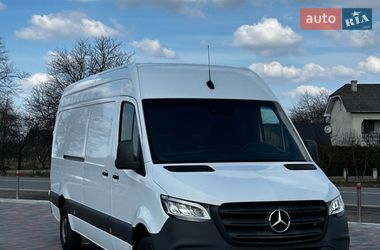 Вантажний фургон Mercedes-Benz Sprinter 2020 в Долині