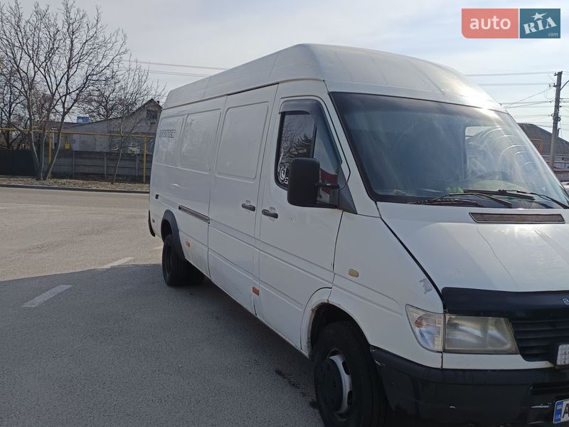 Грузовой фургон Mercedes-Benz Sprinter 1998 в Днепре