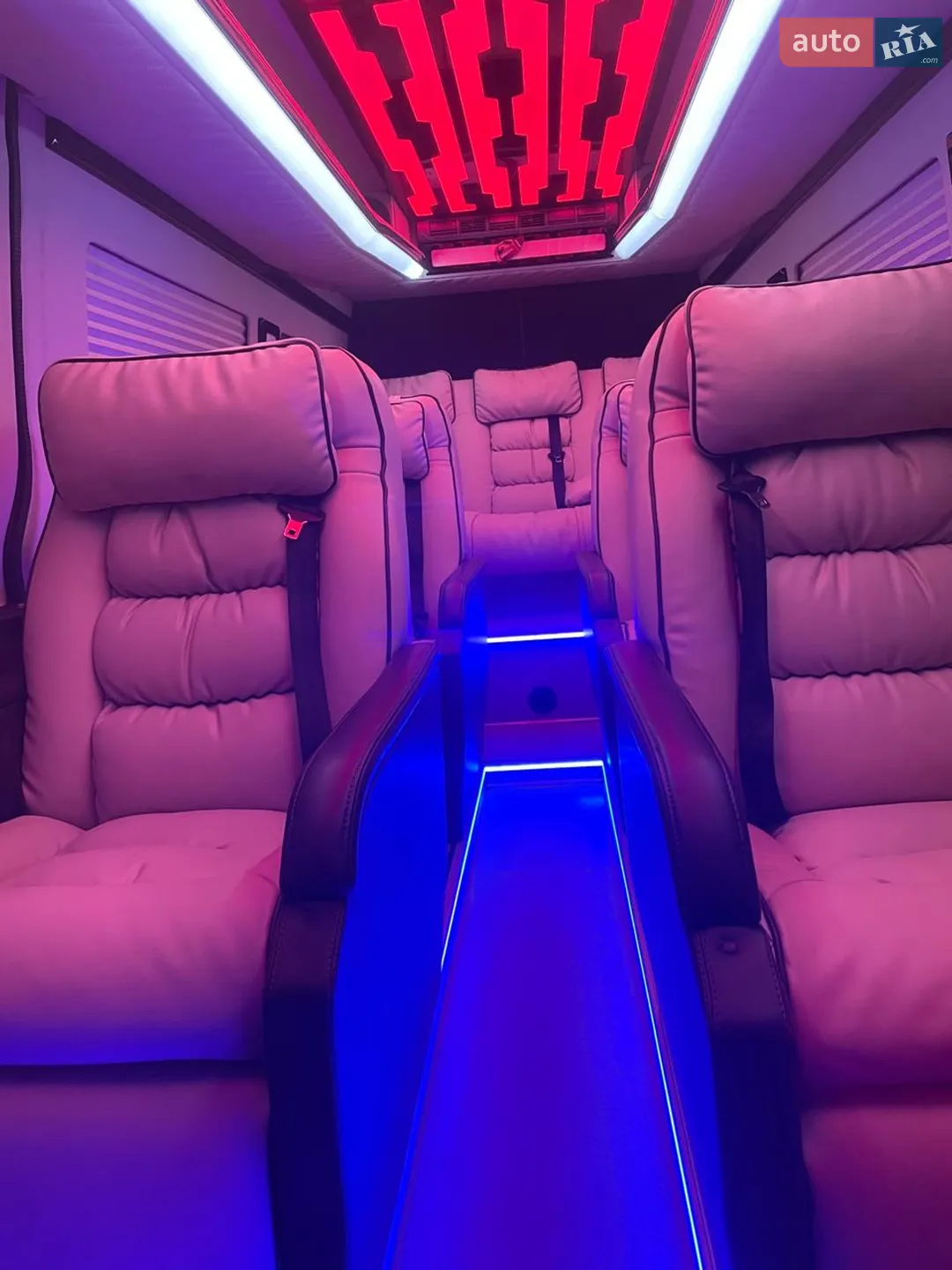 2015 Mercedes-Benz Sprinter - мініатюра 53