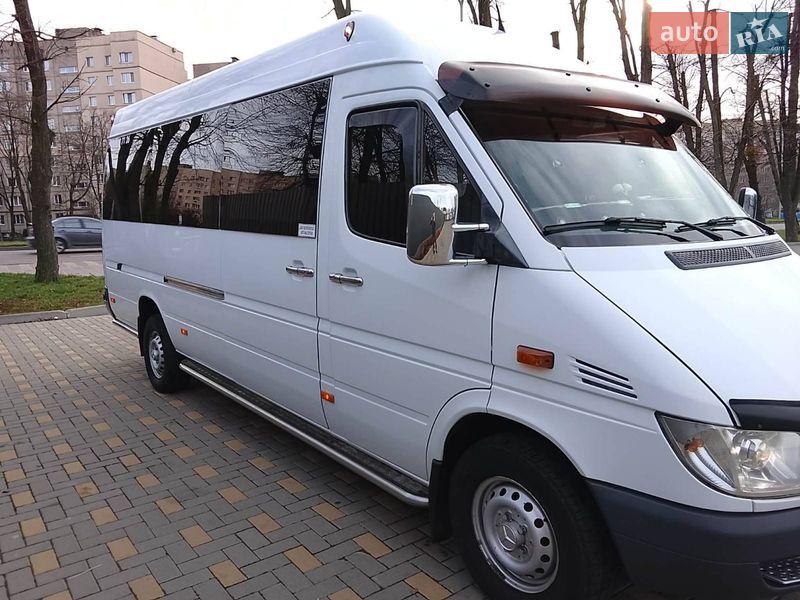 Mercedes-Benz Sprinter 2003