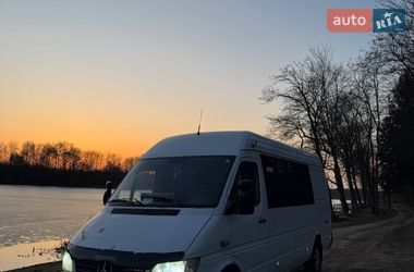 Вантажопасажирський фургон Mercedes-Benz Sprinter 2002 в Тлумачі