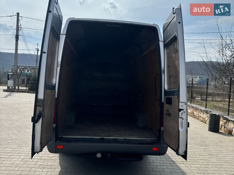 Грузопассажирский фургон Mercedes-Benz Sprinter 2006 в Могилев-Подольске