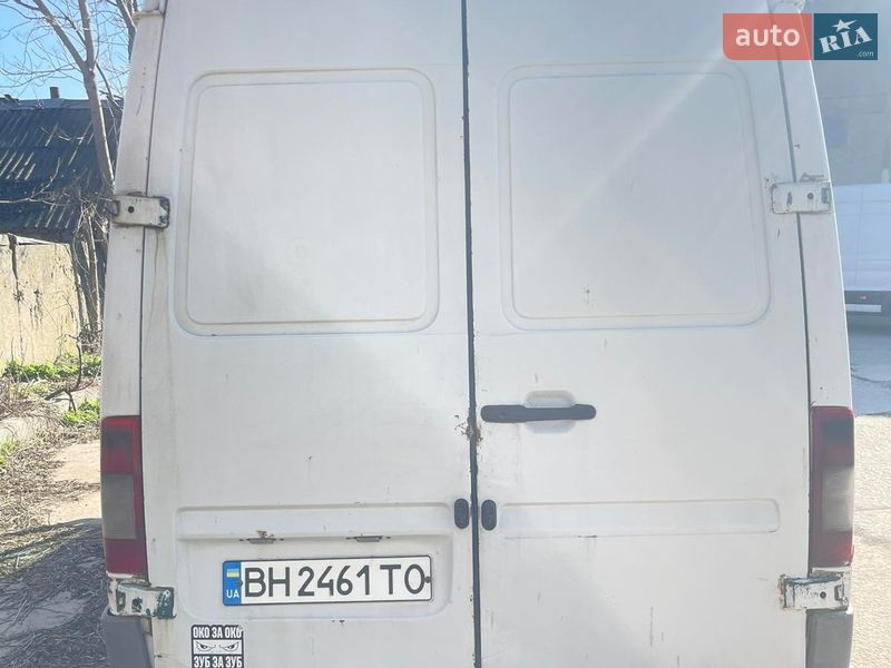 Микроавтобус грузовой (до 3,5т) Mercedes-Benz Sprinter 2004 в Одессе фото 3 Микроавтобус грузовой (до 3,5т) Mercedes-Benz Sprinter 2004 в Одессе